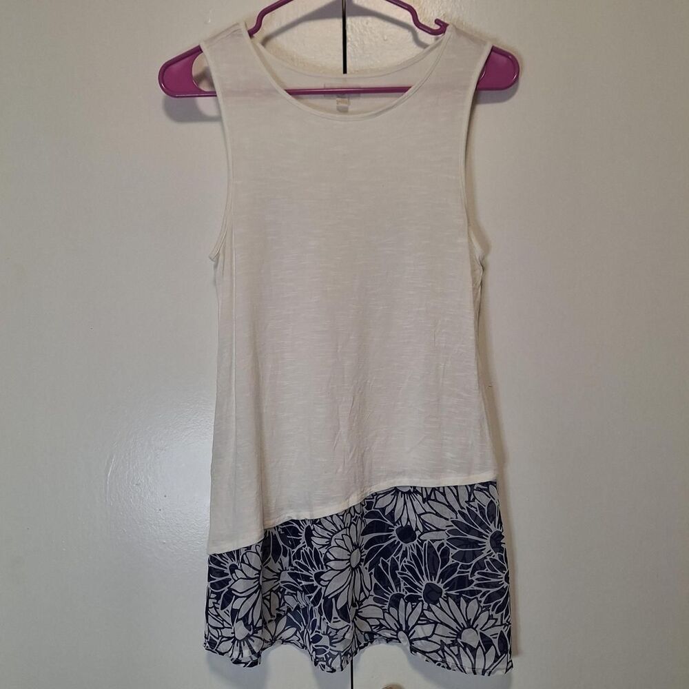 Charming-charlie Women's White and Blue Shirt